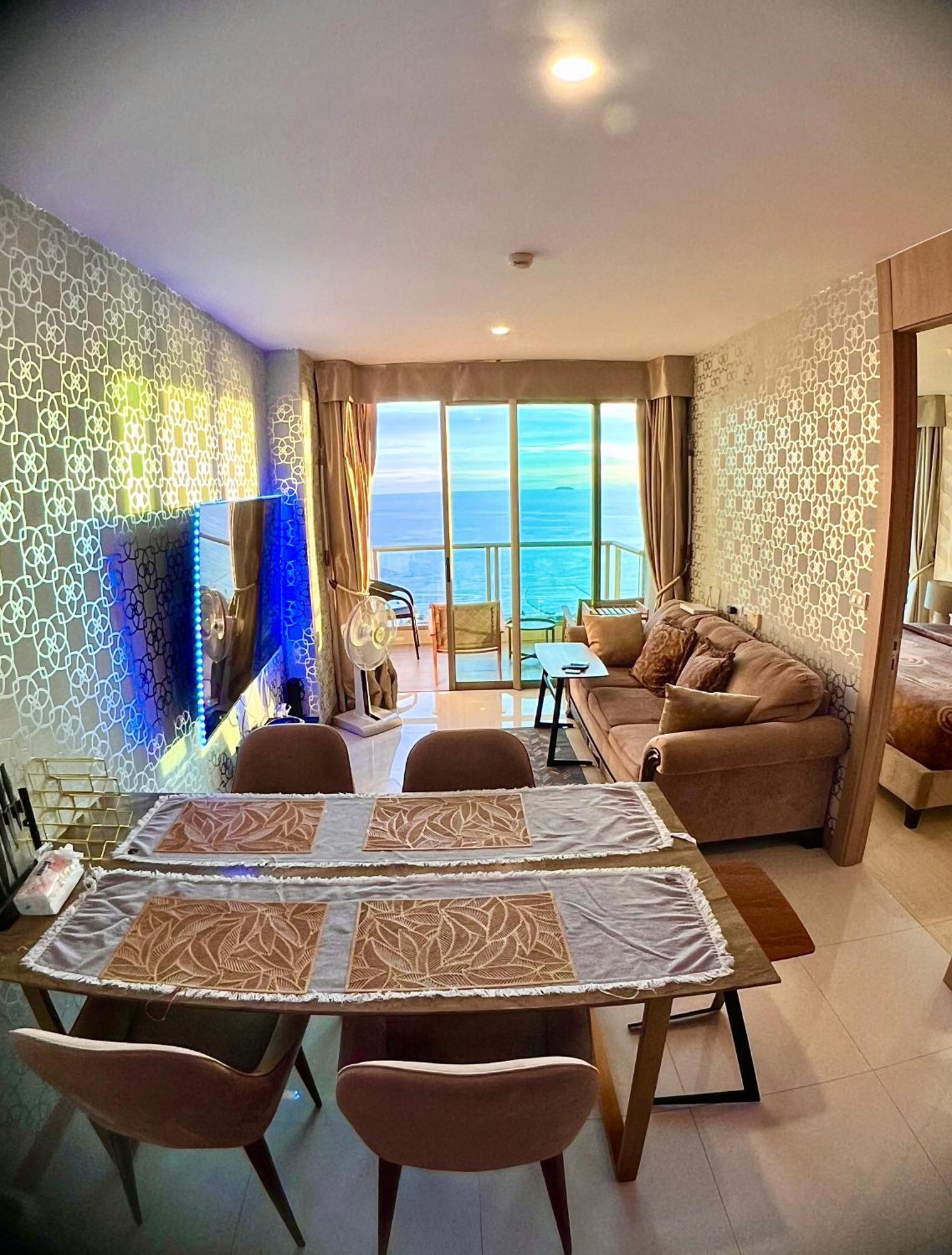 Luxsl Luxury Style Of Life 6 Leilighet Haat Jomtien Eksteriør bilde