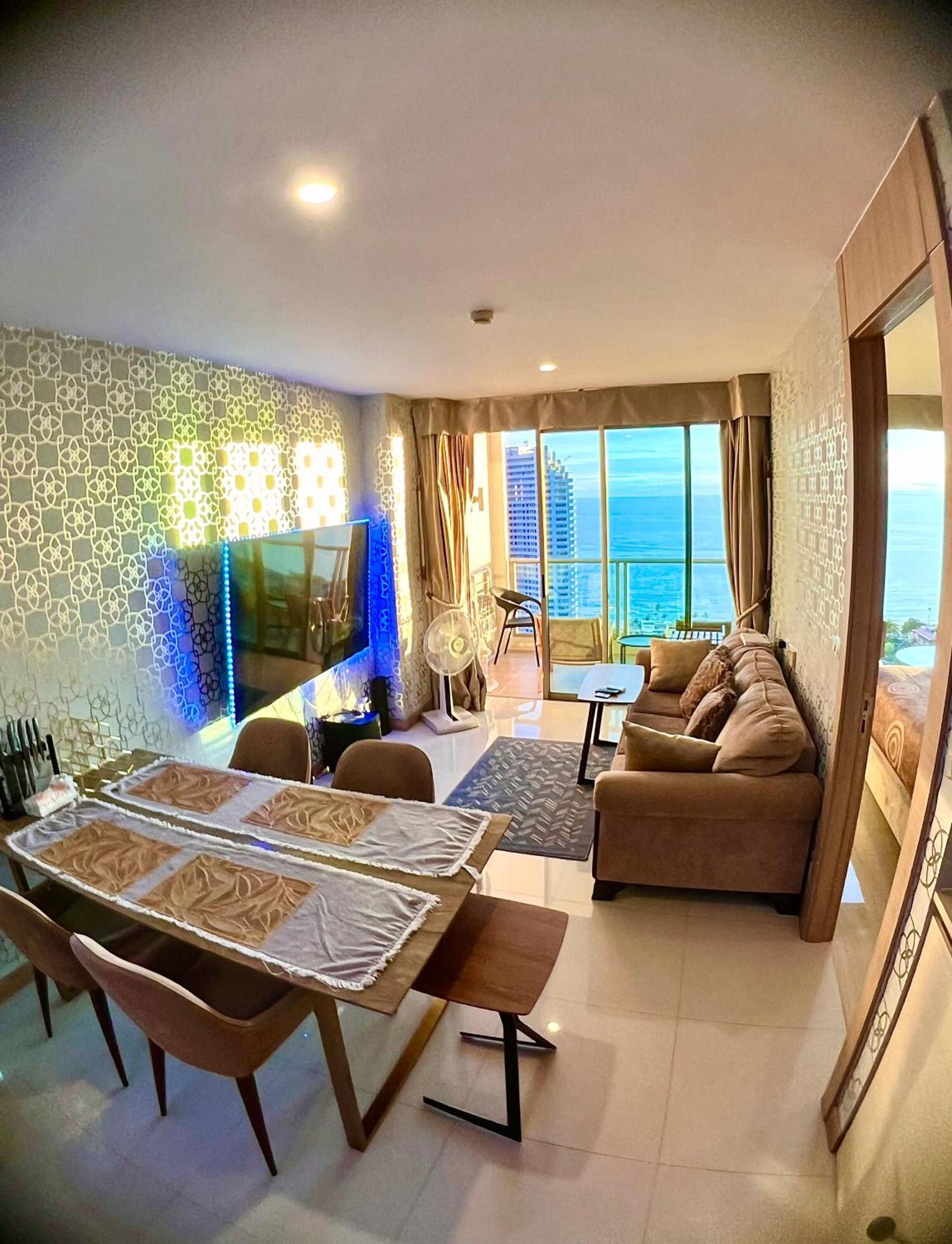 Luxsl Luxury Style Of Life 6 Leilighet Haat Jomtien Eksteriør bilde