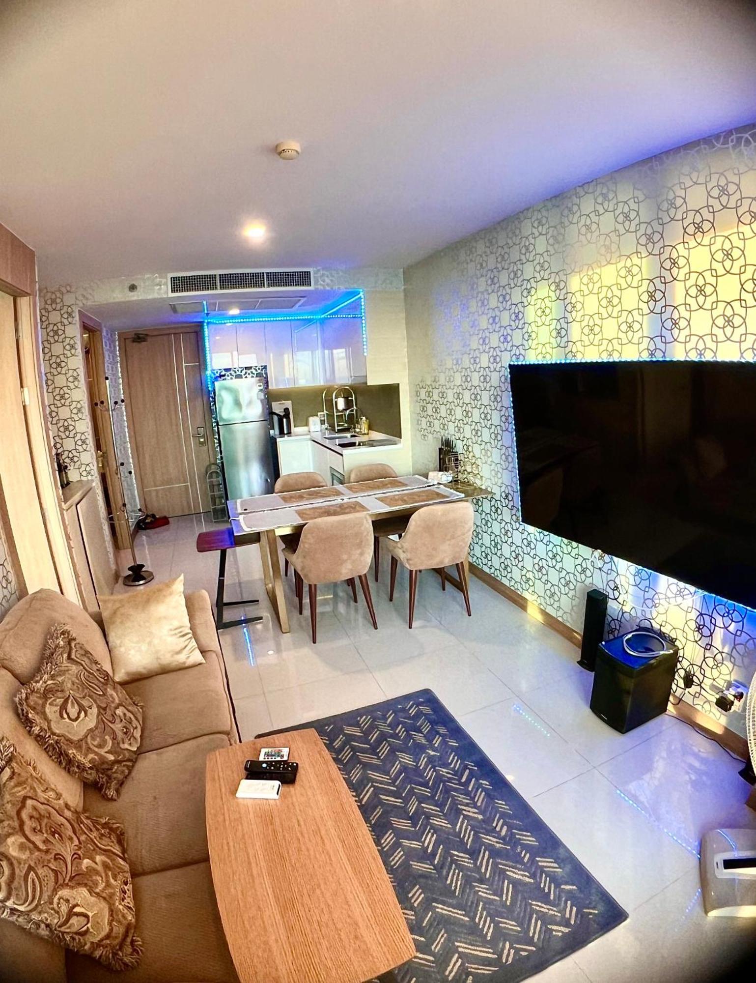 Luxsl Luxury Style Of Life 6 Leilighet Haat Jomtien Eksteriør bilde